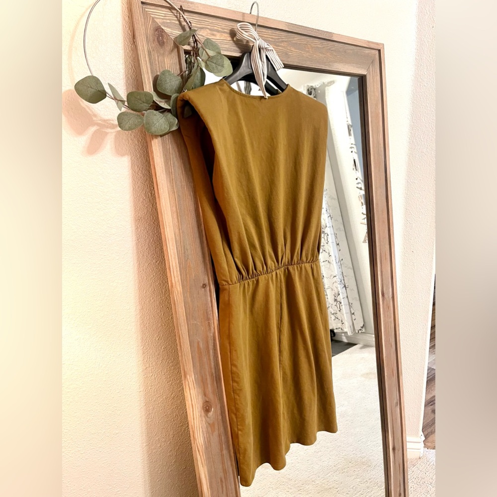Express Sleeveless Dress with Shoulder Pads - Summer Dress (size S)